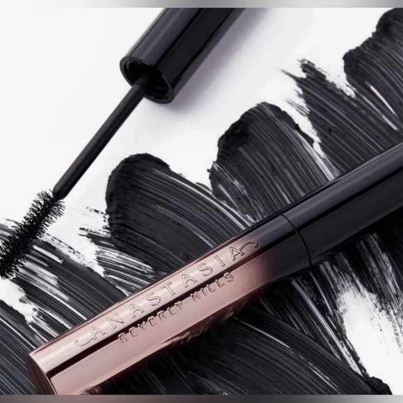 Anastasia Beverly Hills Lash Sculpting Mascara- Full Size - Picture 2 of 5